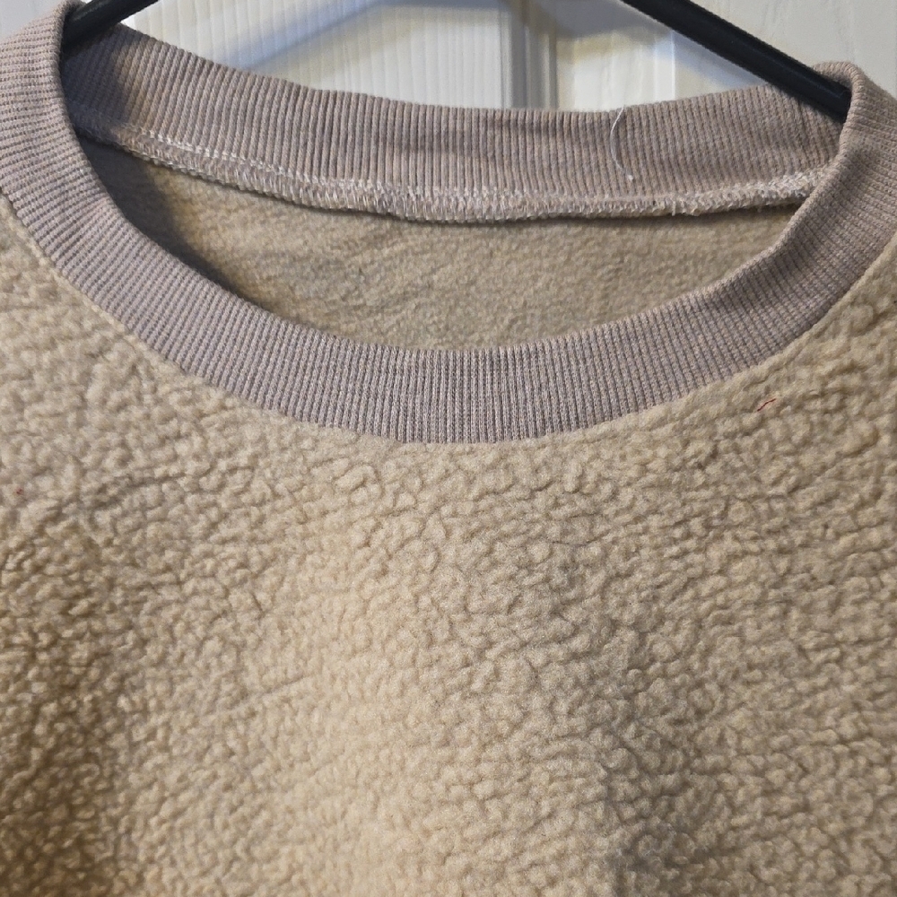 Chic Cream Women's Crew Neck Sweater - Picture 3 of 5